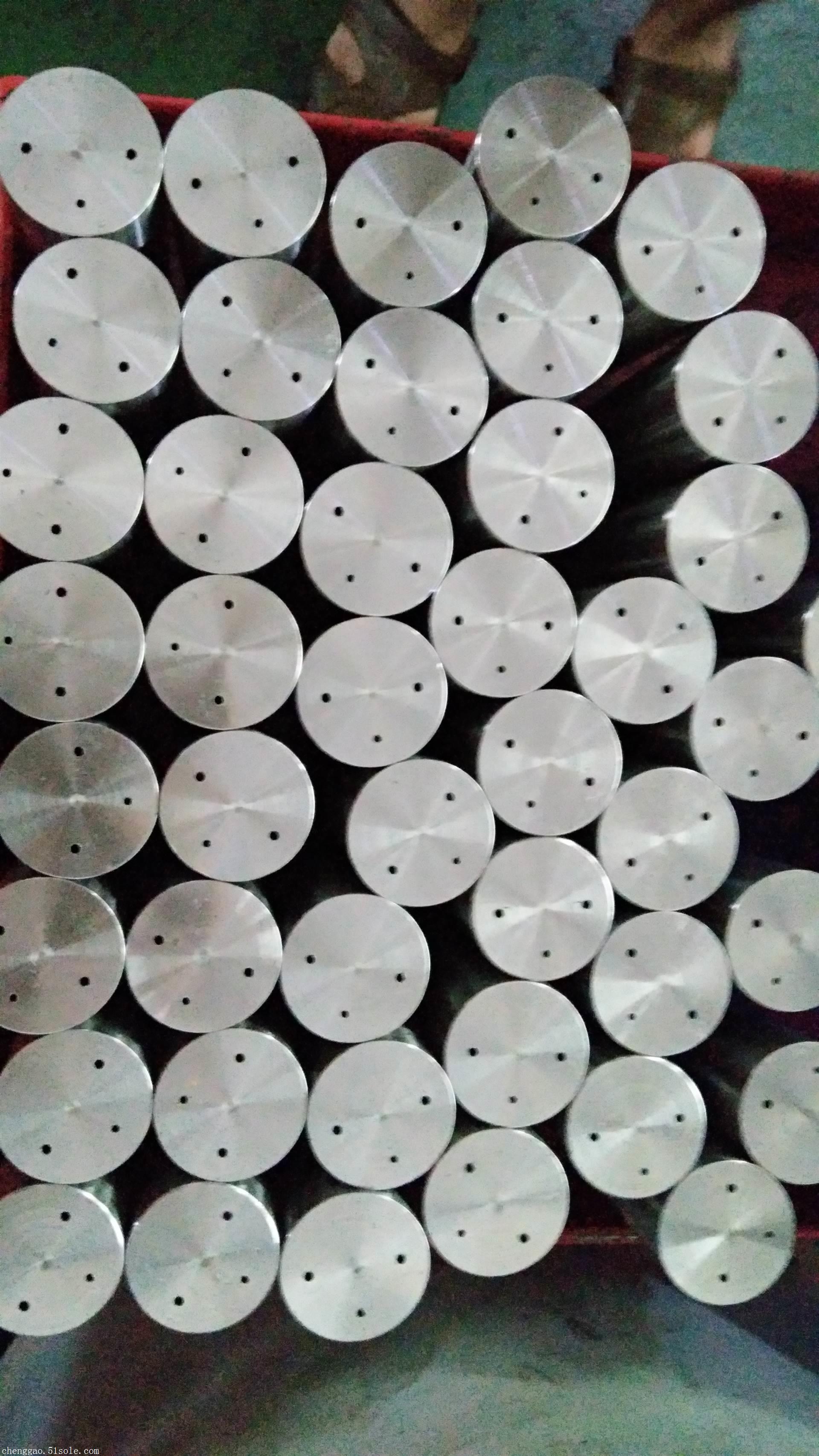 供應(yīng)圓棒加工小孔鉆孔加工